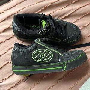 Heelys shoes